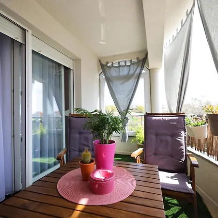 Aurora Apartment Zadar