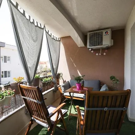 Apartment Aurora Zadar